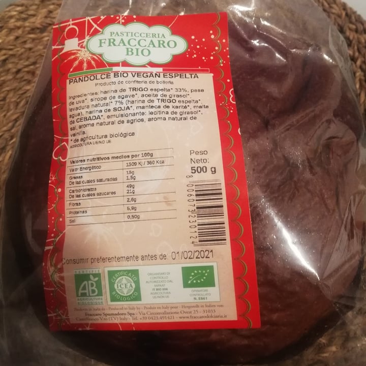review photo of Pasticceria Fraccaro Bio pandolce shared by @ruskris on 30 Oct 2020 - review