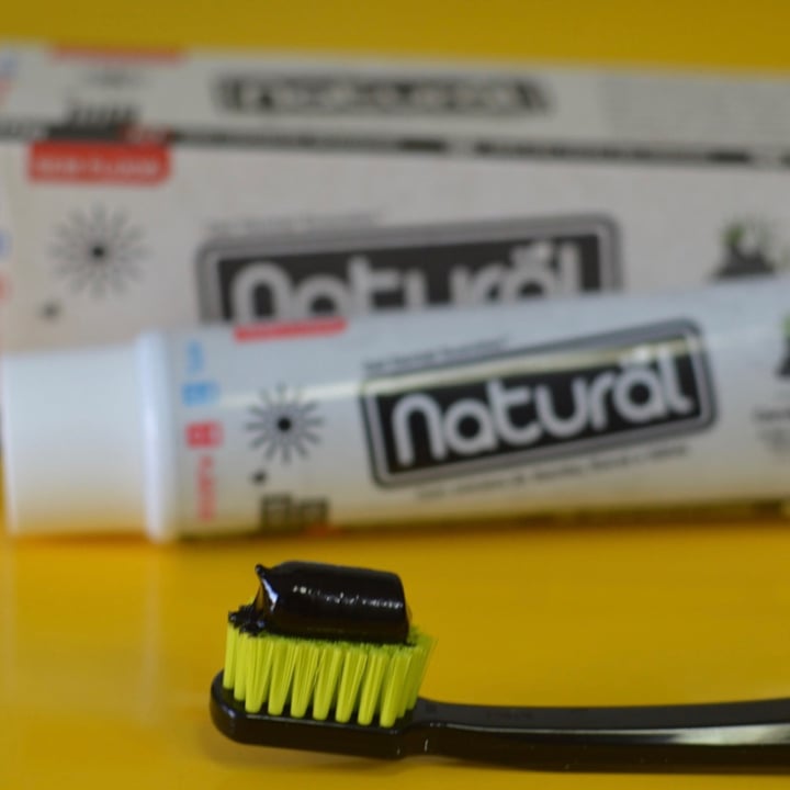 photo of Orgânico Natural Creme dental shared by @larissamaluf on  09 Jul 2021 - review