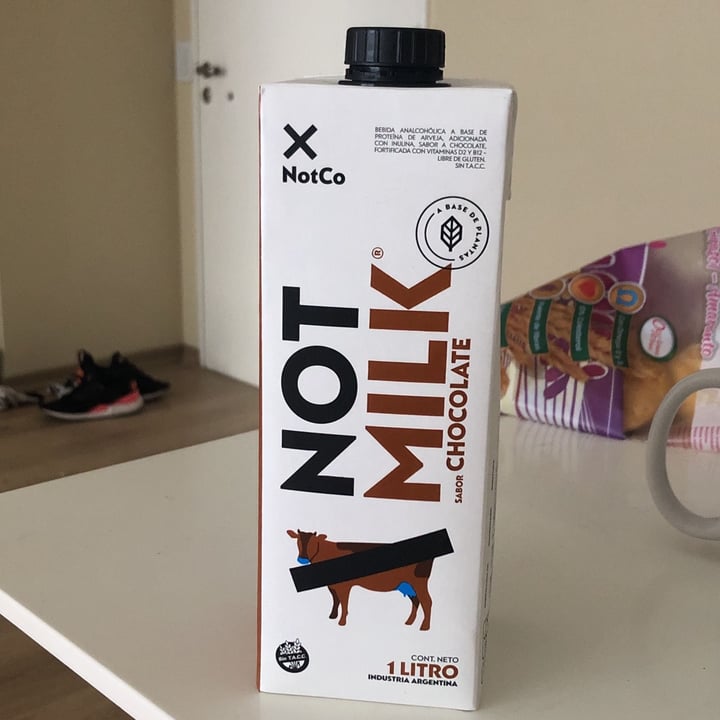 review photo of NotCo Not Milk Chocolate shared by @florrcita on 12 Dec 2021 - review