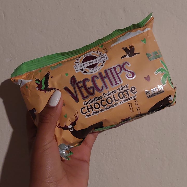 photo of Un Rincón Vegano Vegchips Galletitas Dulces sabor Chocolate shared by @celesteayvar69 on  17 Sep 2021 - review