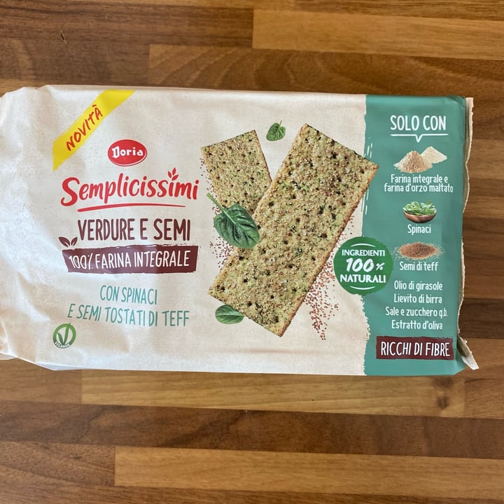 photo of Doria Cracker agli spinaci e semi di teff shared by @ludovicaa13 on  15 Sep 2022 - review