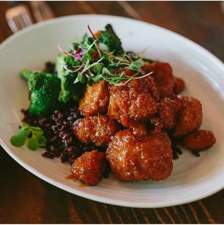 review photo of Plum Bistro General Tso cauliflower shared by @plmarangoni on 25 Jan 2019 - review