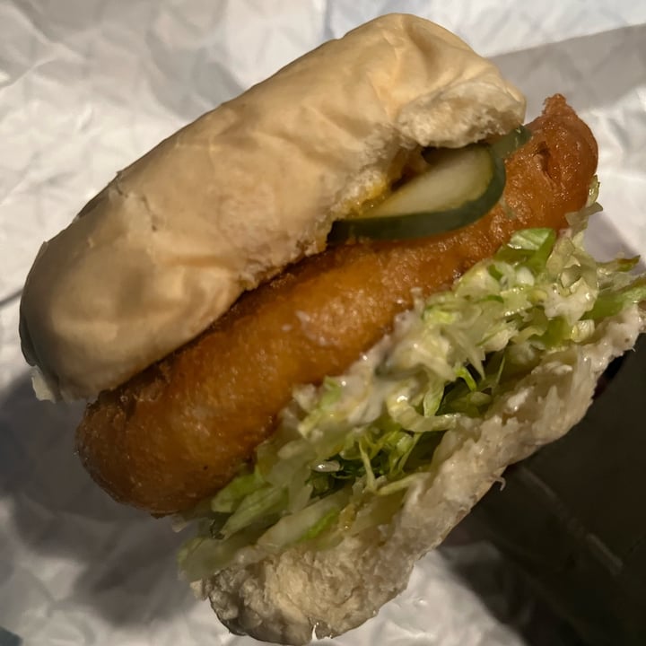 review photo of Beertown Public House Barrie Carolina Chick’n Sandwich shared by @kavirac on 15 Nov 2022 - review