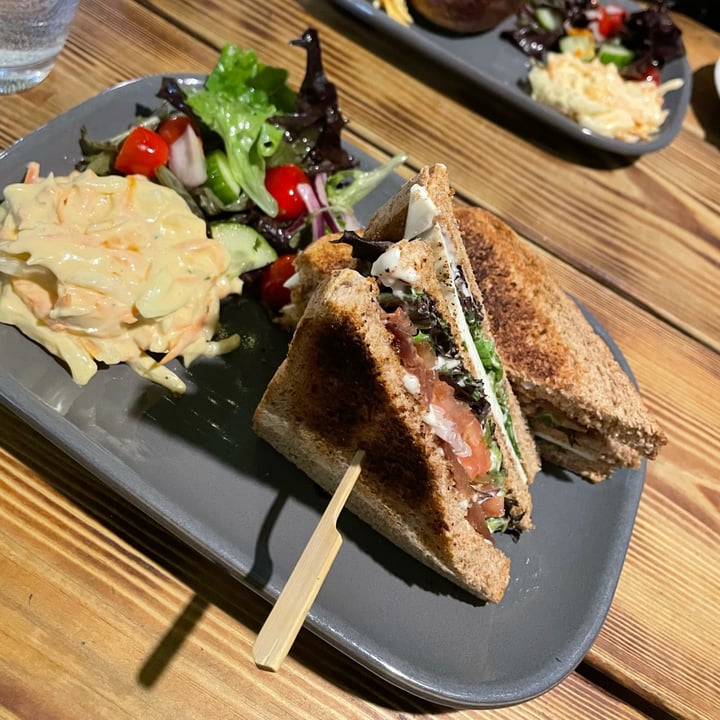 review photo of Super Natural Cafe Vegan BLT Club Sandwich shared by @chloe1919 on 12 Nov 2021 - review