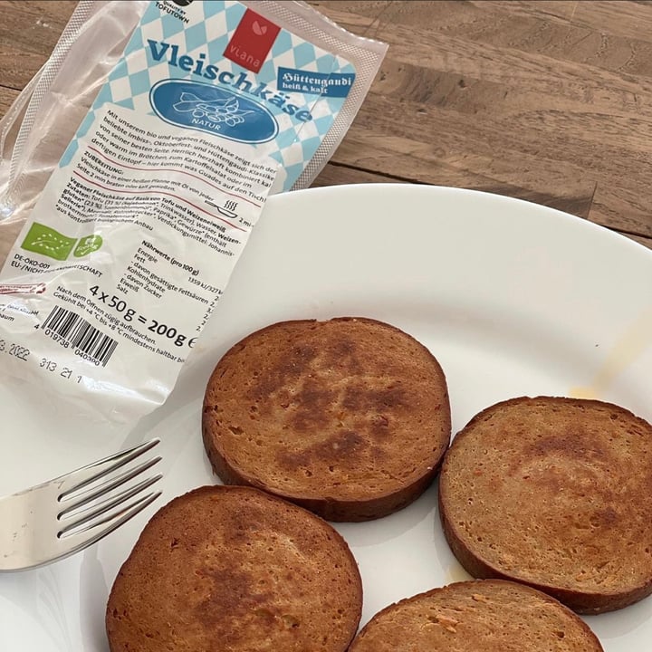 photo of Viana Vleischkäse shared by @marker on  25 Dec 2021 - review
