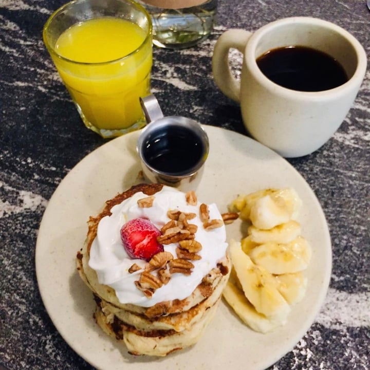 photo of Café Vegetal Hot cakes shared by @neithhom on  15 Nov 2021 - review