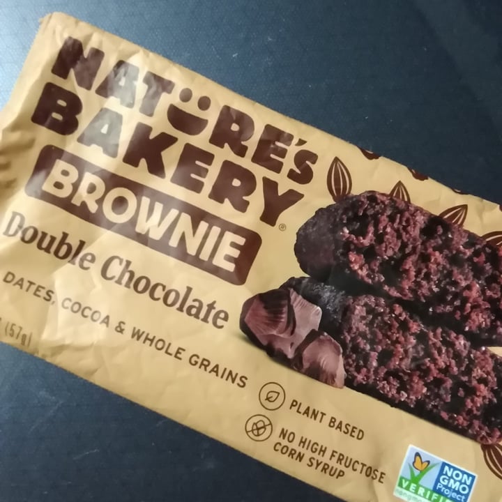 photo of Nature's Bakery Brownie Bar Double Chocolate shared by @blacktigerdog on  24 Jun 2020 - review