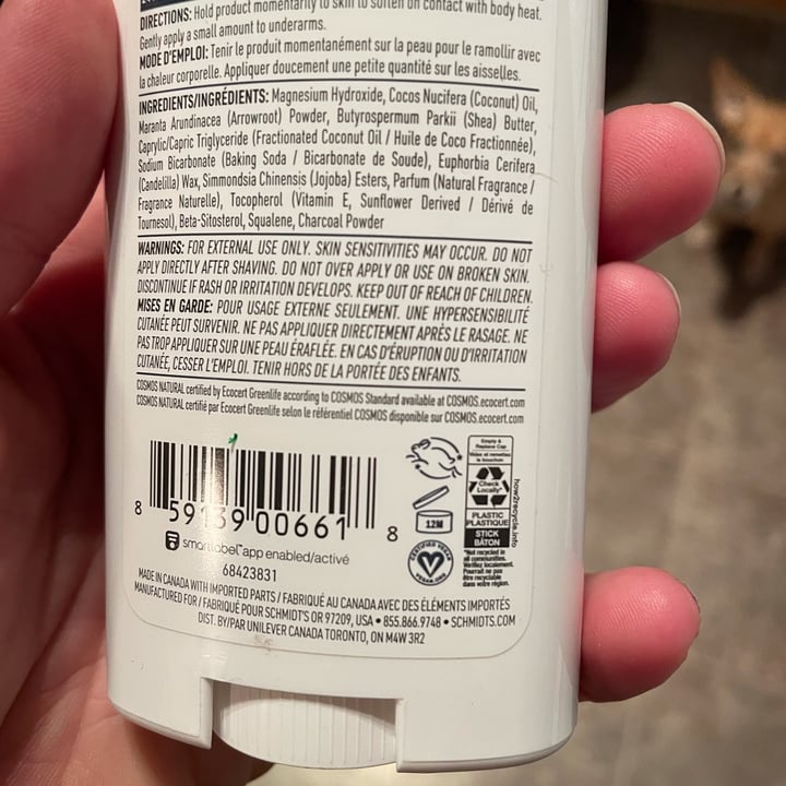 review photo of Schmidt's Charcoal + Magnesium Deodorant Stick shared by @happyczechpea on 20 Nov 2021 - review