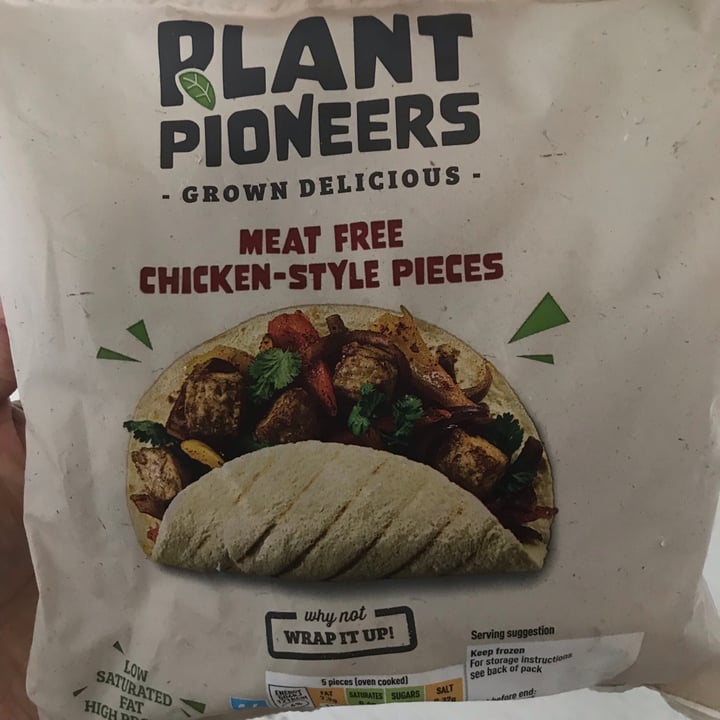 photo of Plant Pioneers Meat free chicken style pieces shared by @veganwarrior666 on  02 May 2021 - review