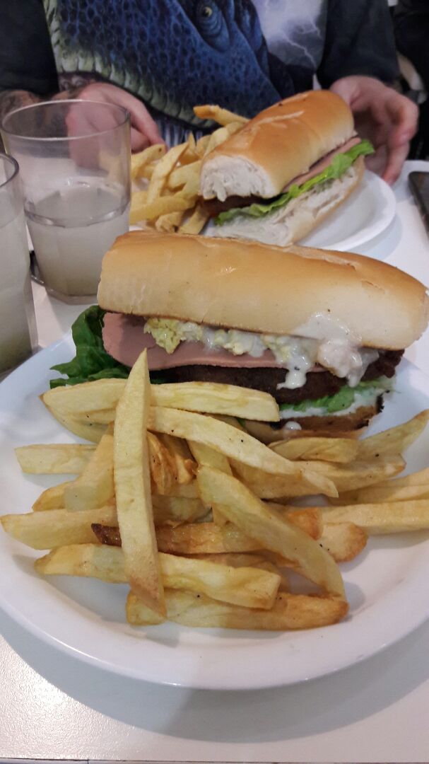 review photo of Loving Hut Microcentro Bondiola Lover Completa shared by @barbiex on 08 Oct 2019 - review