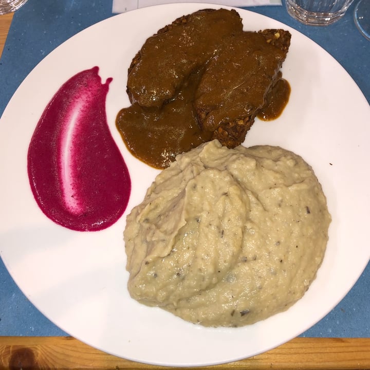 review photo of Silene BIO Bottega & Cucina Polpettone di Lenticchie shared by @miawallace999 on 18 Feb 2022 - review