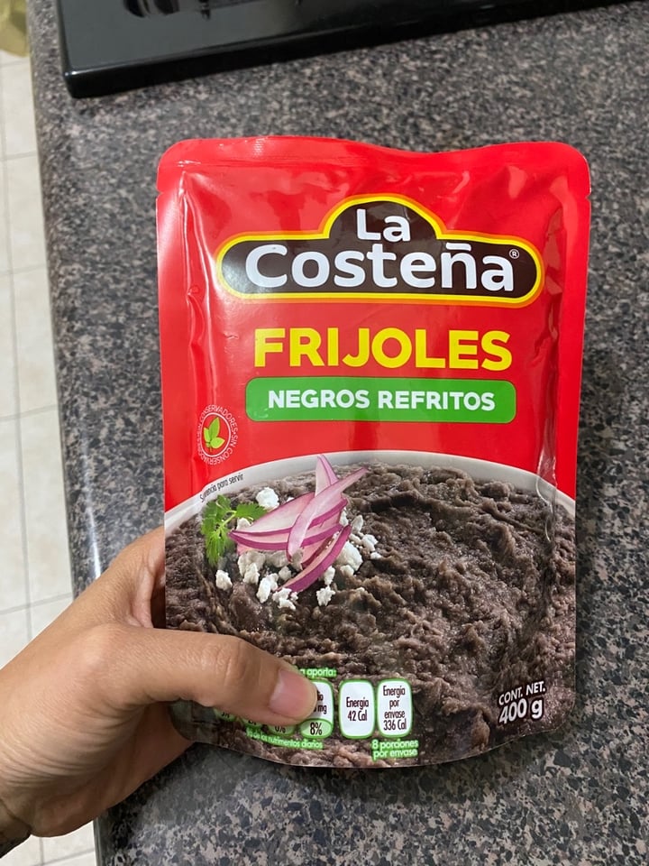 photo of La Costeña Frijoles negros refritos shared by @adhara on  07 Mar 2020 - review