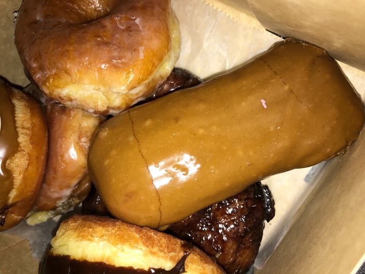 photo of Voodoo Doughnut - Broadway Maple Bar shared by @mallory17 on  24 Feb 2020 - review