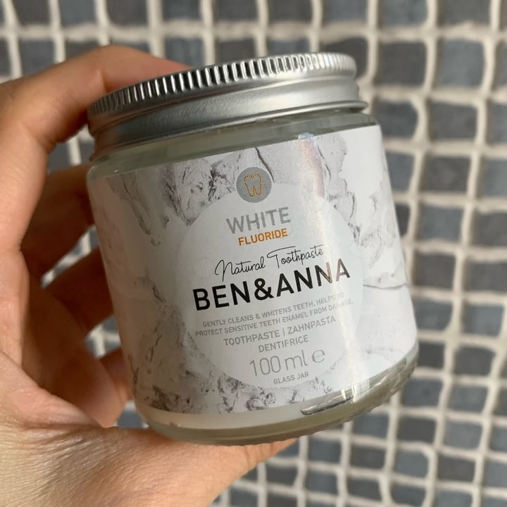 review photo of Ben & Anna Dentifricio White fluoride shared by @fromlosttotheveggie on 19 Dec 2021 - review