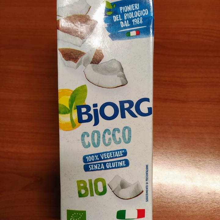 photo of Bjorg Bevanda Biologico al Cocco shared by @lidiaaguilar on  10 Aug 2022 - review
