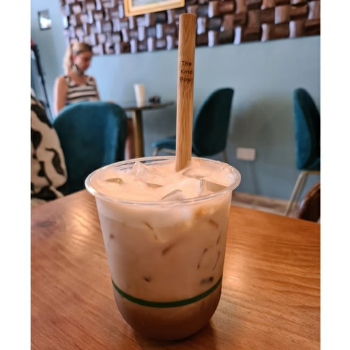 photo of The Kind Bowl No-moo Iced Latte shared by @gretchforveg on  06 Jul 2020 - review