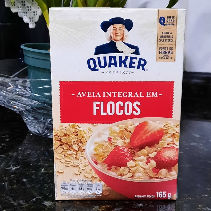 photo of Quaker Aveia em flocos - integral shared by @edeli on  06 May 2022 - review
