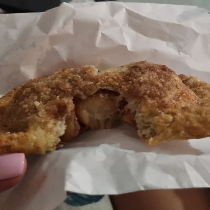 photo of The Fussy Vegan Mini Apple pie shared by @sunshineyum on  23 Apr 2022 - review