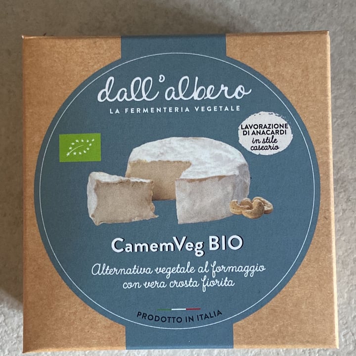 photo of Dall’Albero La Fermenteria Vegetale CamemVeg Bio shared by @imessuti on  16 Jan 2022 - review