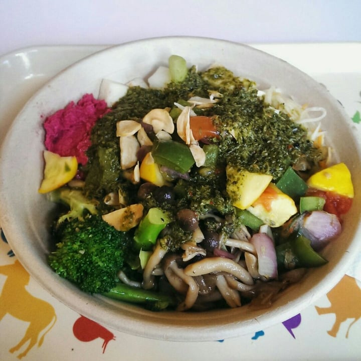photo of The Salad Shop Make Your Own shared by @fourdollars on  01 Aug 2019 - review