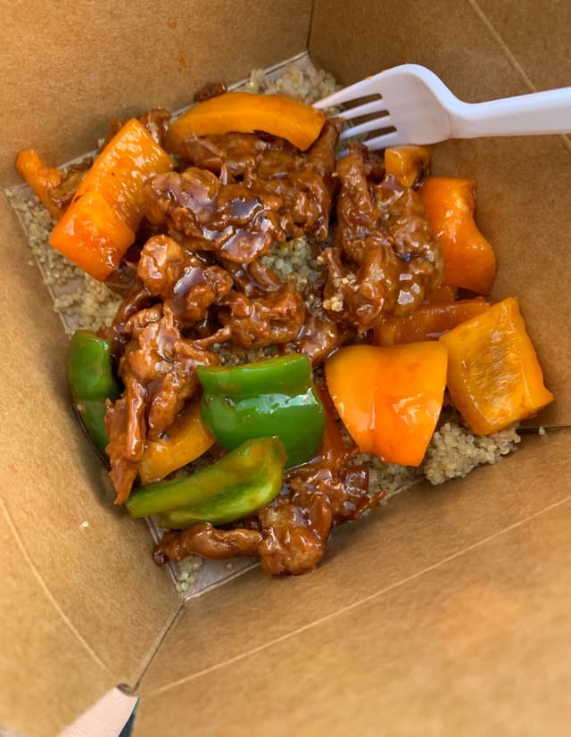 Photo of the dish “Tofu on Quinoa with Peppers”