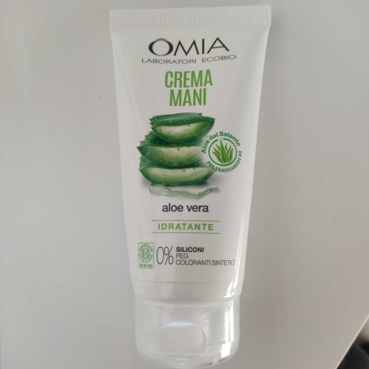 photo of Omia laboratori ecobio Crema mani shared by @moorishtoflourish on  14 Jun 2022 - review