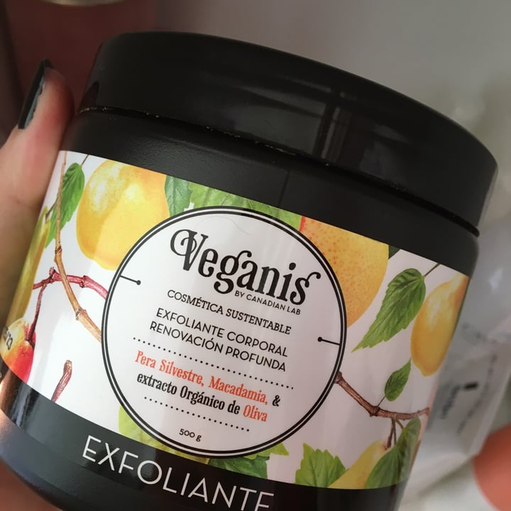 photo of Veganis EXFOLIANTE CORPORAL RENOVACION PROFUNDA Pera Silvestre & Macadamia con extracto Orgánico de Oliva shared by @cccc on  12 Oct 2020 - review