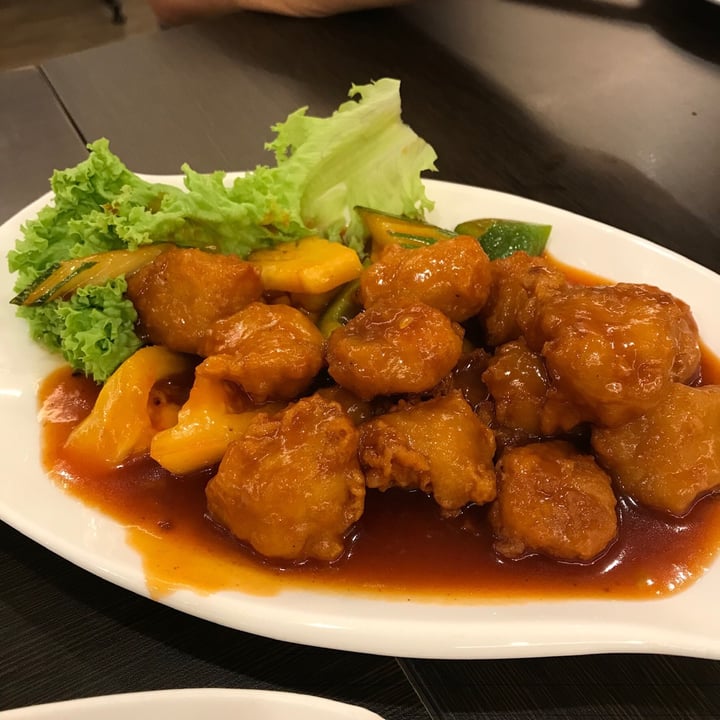 photo of Greenland Vegetarian Restaurant Sweet And Sour Pork shared by @applepancakes on  20 Aug 2020 - review