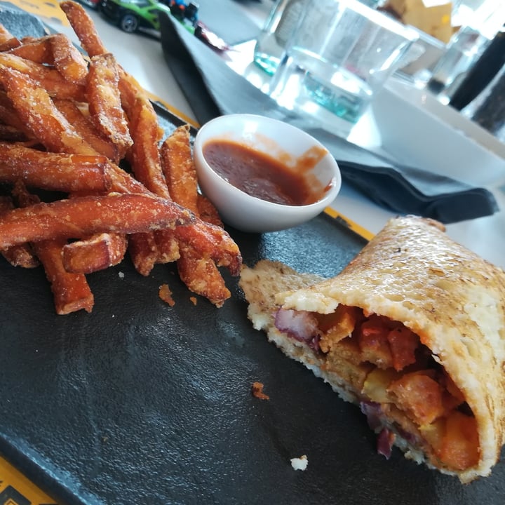 photo of Farina&Co. BURRITO DI SEITAN E VERDURE CON SALSA SPICY ALLO JALAPENO shared by @jules108 on  01 May 2022 - review