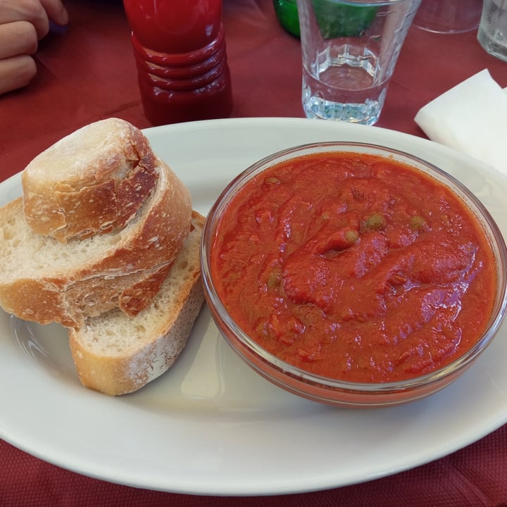 photo of Tandem - "Piazza del Gesù Nuovo" scarpetta con ragù vegano shared by @veeness88 on  08 Oct 2022 - review