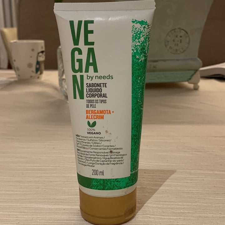 photo of Vegan by Needs Sabonete Líquido Corporal Bergamota + Alecrim shared by @liberdade on  09 May 2022 - review