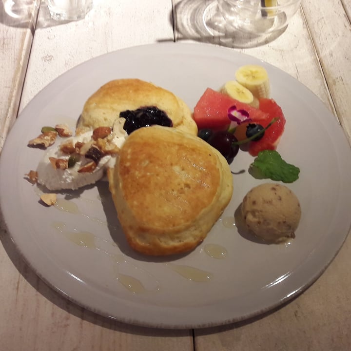 photo of AIN SOPH. Soar IKEBUKURO Heavenly vegan pancakes shared by @akikuy on  14 Sep 2021 - review
