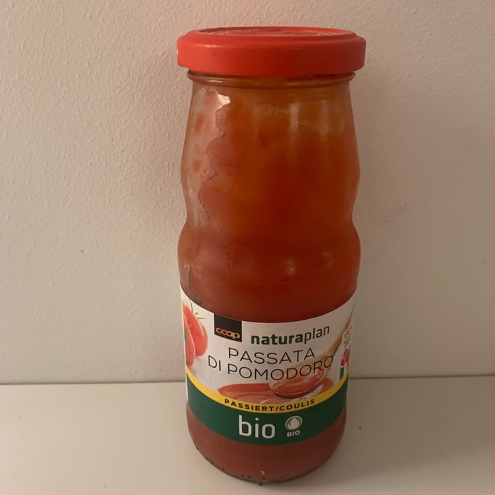 photo of Coop Passata Di Pomodoro (bio) shared by @antoniolacosta on  20 Mar 2021 - review