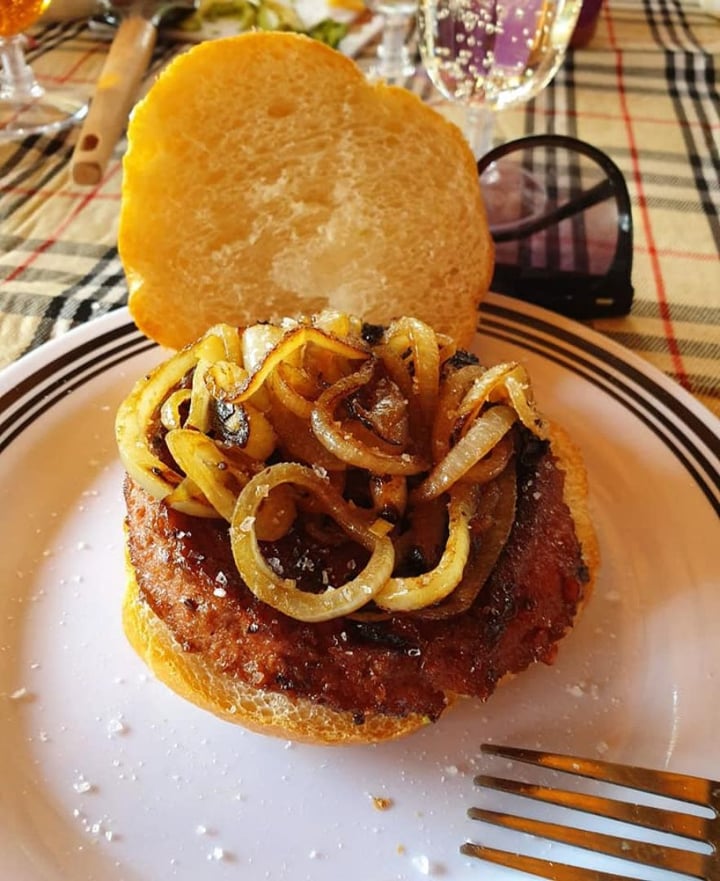 photo of Beyond Meat Beyond Burger Plant-Based Patties shared by @diannepitro on  25 Sep 2019 - review