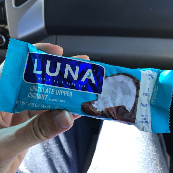 photo of LUNA Chocolate Dipped Coconut Bar shared by @curvycarbivore on  10 Aug 2020 - review