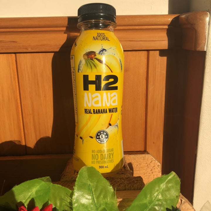 review photo of H2NANAWATER H2 NANA Real Banana Water shared by @lolazmama on 10 Jun 2021 - review
