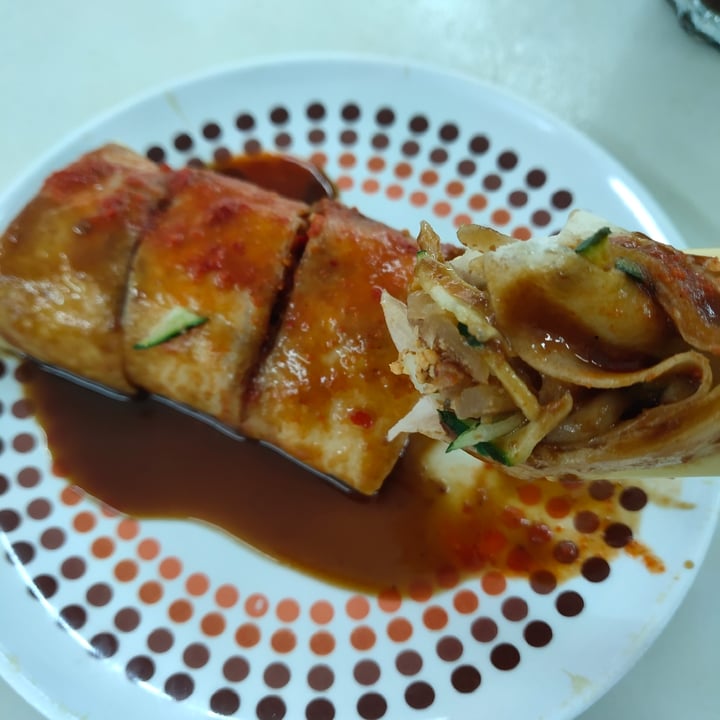 photo of Blue Boy Vegetarian Food Centre Vegetarian Popiah shared by @stevenneoh on  29 Aug 2020 - review