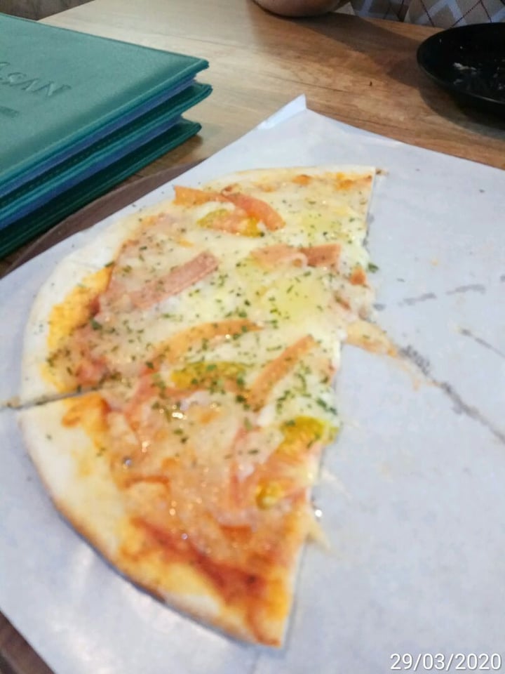photo of Saute-San Hawaiian Pizza shared by @ricopang on  01 May 2020 - review