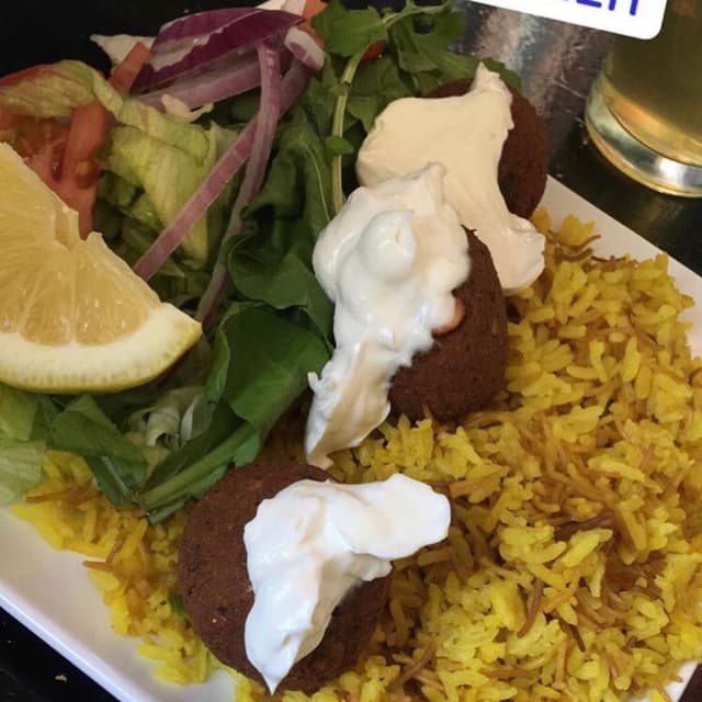 Photo of the dish “Falafel al plato”