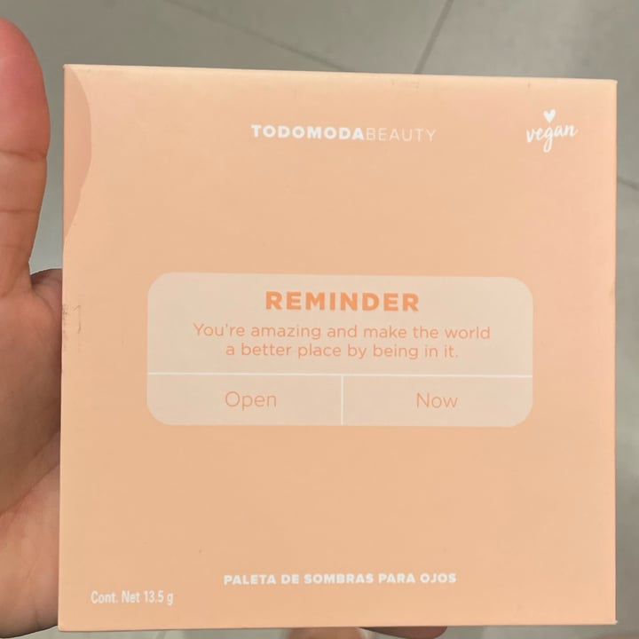 photo of Todomoda Beauty Paleta de sombra Ojos Reminder shared by @veggievegaan on  27 Jun 2022 - review