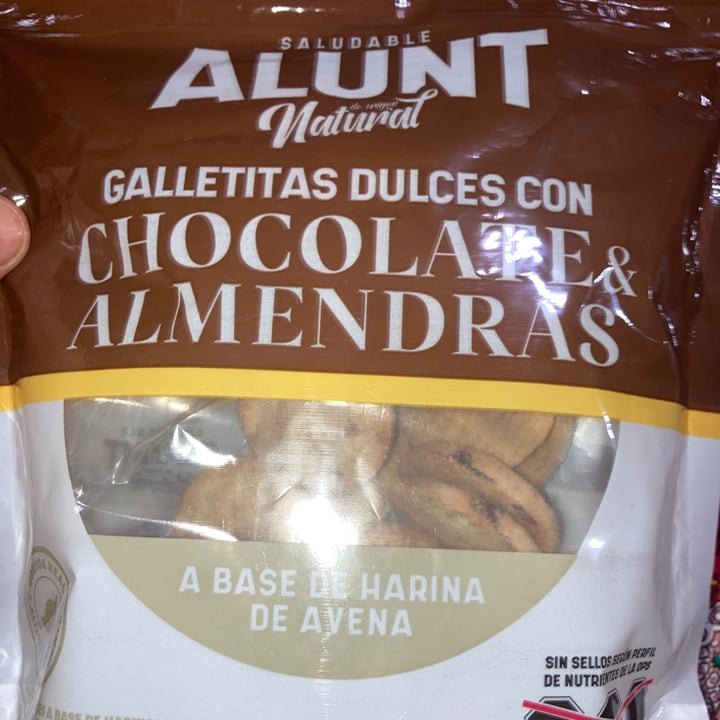 photo of Alunt Saludable Galletitas Dulces Con Chocolate & Almendras shared by @valentinaenecoiz on  02 Apr 2021 - review