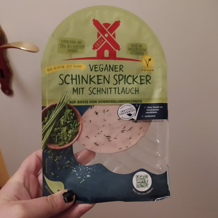 photo of Vegane Mühlen Veganer Schinken Spiker Mit Schnittlauch shared by @charlieisaunicorn on  05 Apr 2022 - review