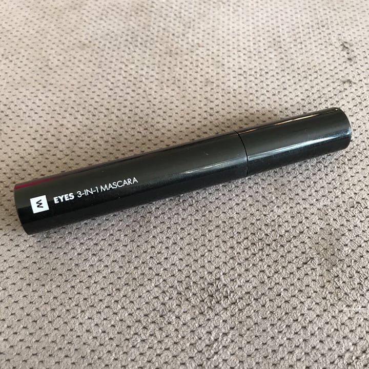photo of Woolworths Mascara shared by @orilovato on  18 Jul 2019 - review