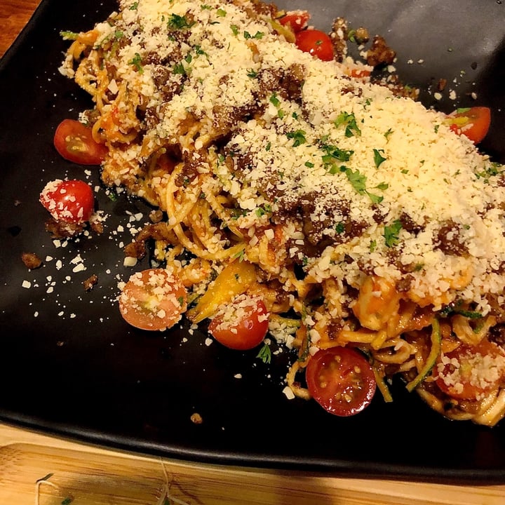 photo of Afterglow By Anglow Raw Zucchini Linguine With Walnut ‘Meat’-Balls shared by @soy-orbison on  13 Nov 2019 - review