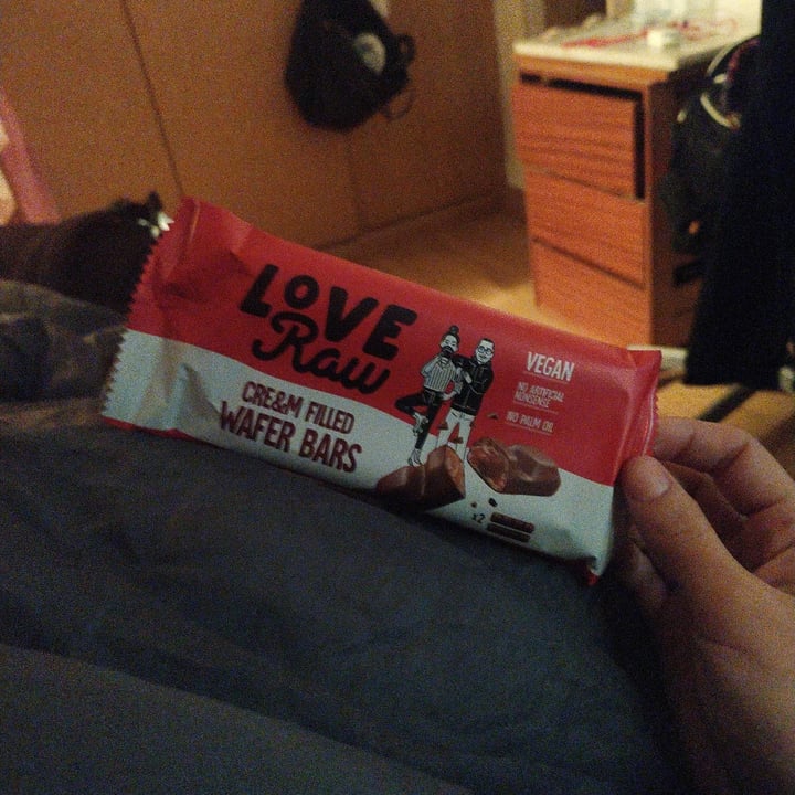 photo of LoveRaw Cre&m Filled Wafer Bars shared by @lawycalal on  04 Nov 2021 - review