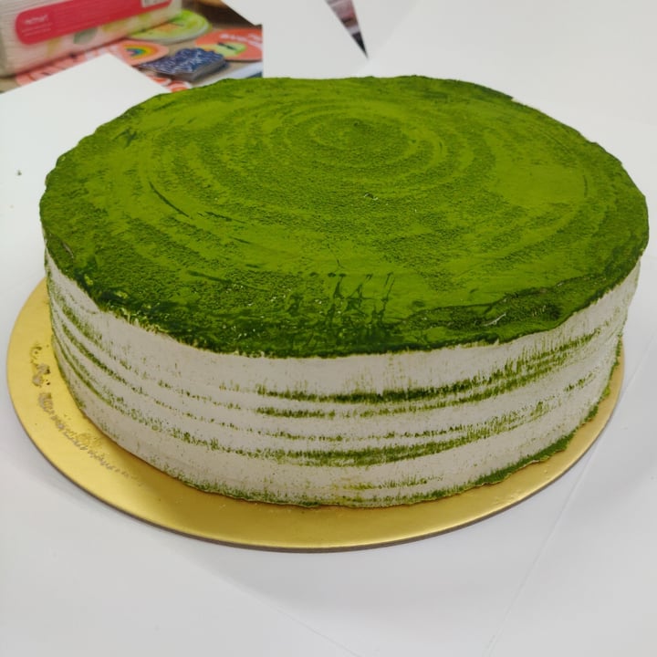 photo of Kind Kones Matcha Chestnut Cake shared by @hownowbrownkow on  11 Feb 2021 - review