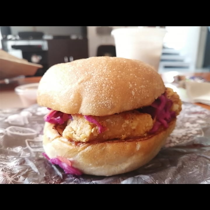photo of Fat Vegan Hamburguesa De Tofu Krispy shared by @camilaeg on  22 Jul 2020 - review
