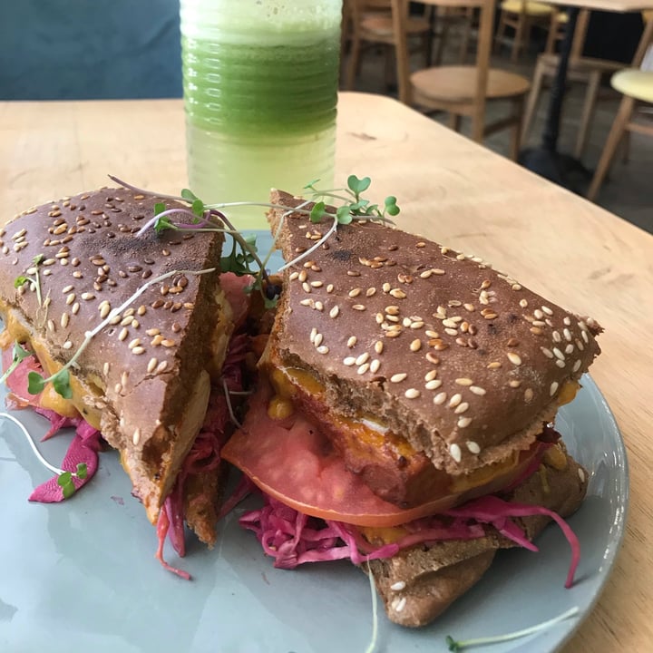 photo of Lexi's Healthy Eatery Tofu Tango Sandwich shared by @sarahjeggle on  13 Apr 2021 - review
