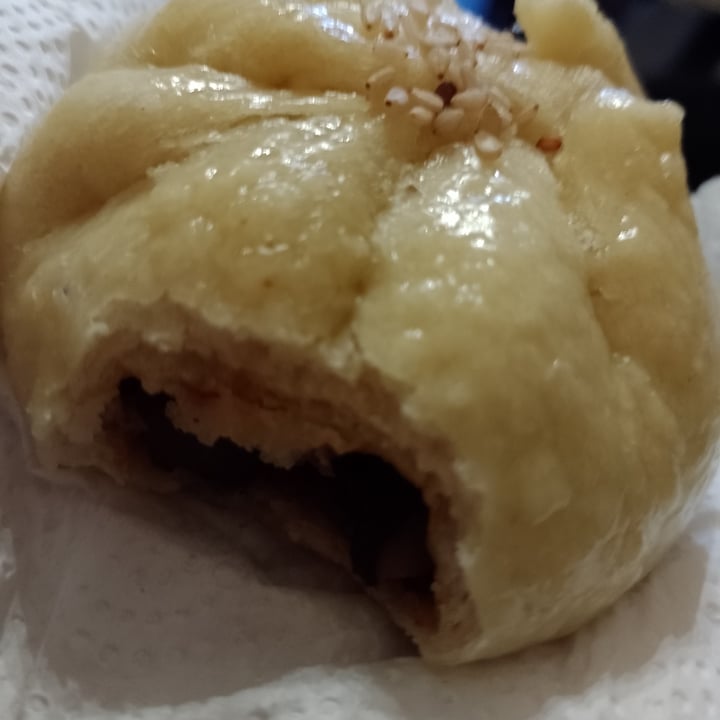 review photo of Un aplauso para la cocinera Bao De Hongos shared by @vegan01 on 12 Jun 2022 - review