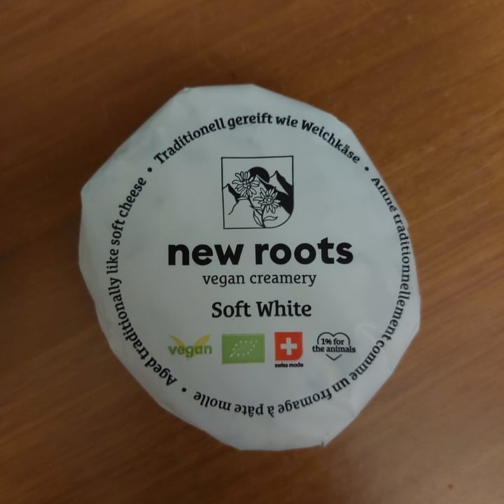 photo of New Roots Soft White shared by @giustemp on  03 Oct 2022 - review